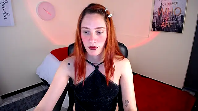 IsaBaileys  online show from March 3, 2025, 7:49 pm