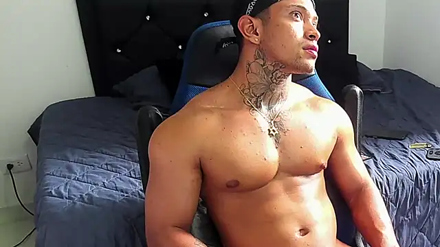 Snapshot of Stiven_collins chatting on February 25, 2025, 1:00 pm Stiven collins online show from February 25, 2025, 1:00 pm