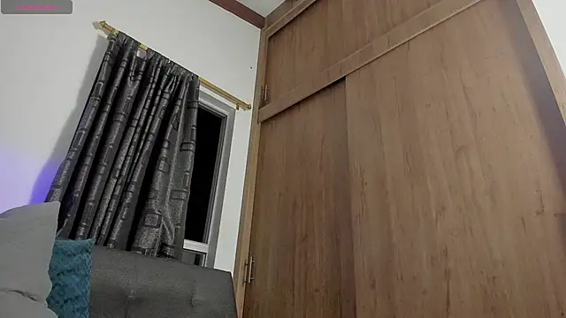 curt xxx online show from September 20, 2025, 12:48 am