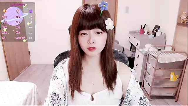 Snapshot of a0513 chatting on February 12, 2026, 3:34 pm a0513 online show from February 12, 2026, 3:34 pm