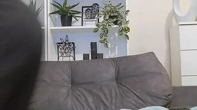 CalvinCay online show from February 25, 2025, 8:00 pm