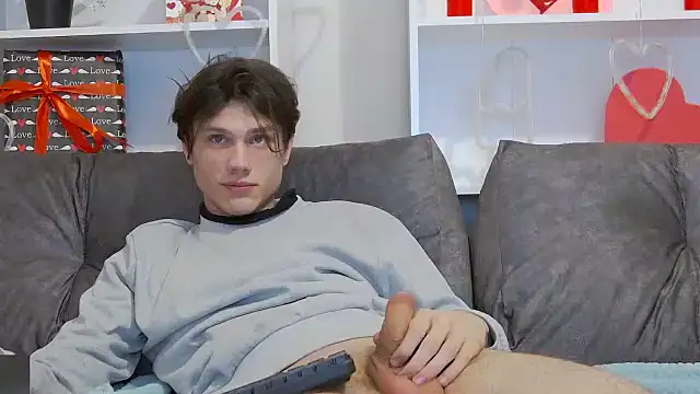 CalvinCay online show from February 4, 2025, 8:49 pm