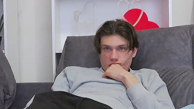 CalvinCay online show from February 14, 2025, 6:34 am