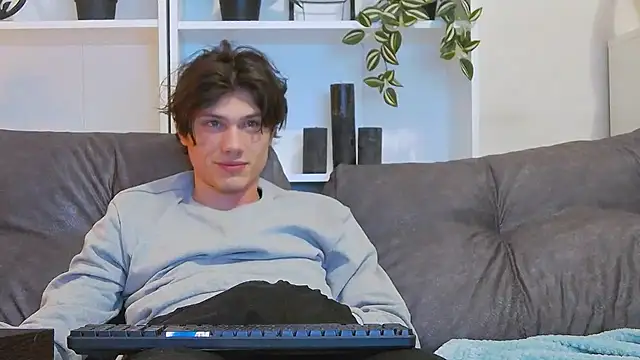 CalvinCay online show from March 8, 2025, 2:55 am