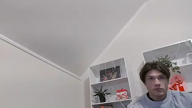 CalvinCay online show from February 5, 2025, 1:37 am