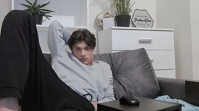 CalvinCay online show from February 1, 2025, 2:26 am