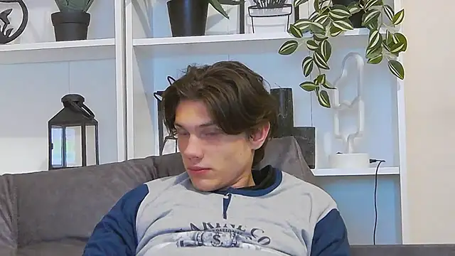 CalvinCay online show from February 26, 2025, 1:46 am