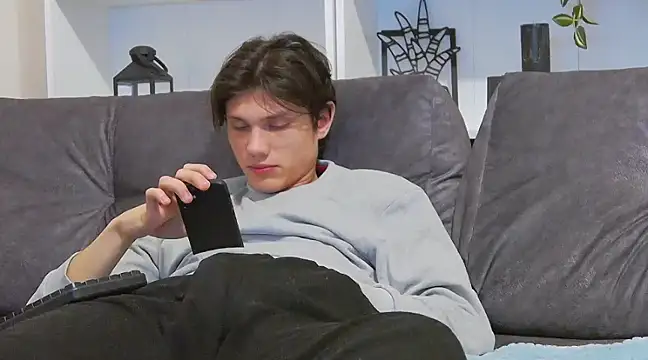 CalvinCay online show from March 6, 2025, 2:09 am