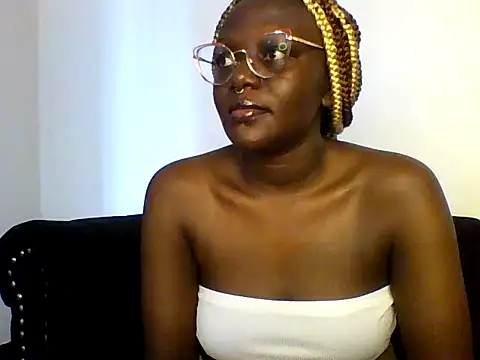 Dirty sweet  online show from February 28, 2025, 12:31 pm