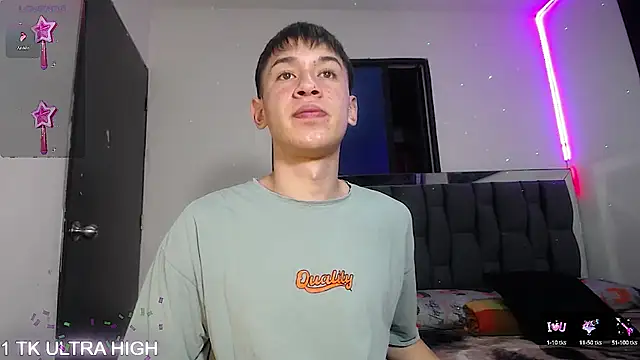 Snapshot of Mr_daren_ chatting on March 11, 2025, 5:57 pm Mr daren online show from March 11, 2025, 5:57 pm
