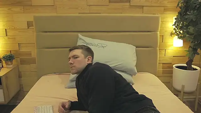 EthanPinkman online show from February 22, 2026, 3:42 am