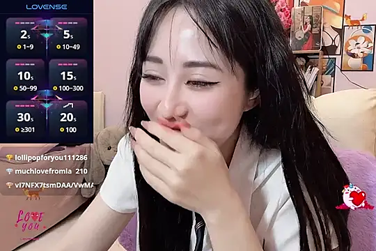 Snapshot of _LLisa_ chatting on March 6, 2025, 1:16 am LLisa online show from March 6, 2025, 1:16 am