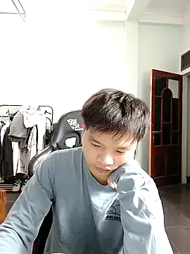 Kelvin kol online show from December 10, 2024, 1:00 pm