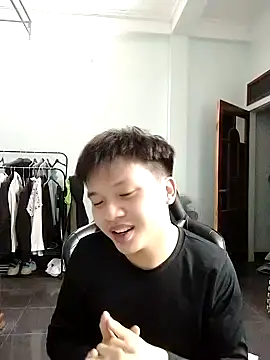 Kelvin kol online show from December 2, 2024, 4:04 pm