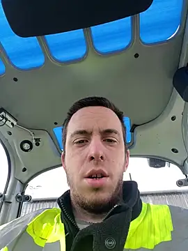 Snapshot of Drummer112 chatting on March 27, 2026, 9:32 am Drummer112 online show from March 27, 2026, 9:32 am