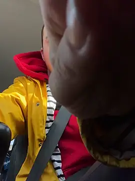 Snapshot of Drummer112 chatting on March 5, 2026, 2:46 pm Drummer112 online show from March 5, 2026, 2:46 pm