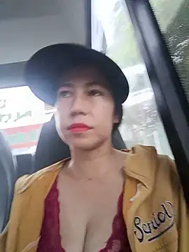 2HotAsain4u online show from June 11, 2026, 11:24 pm
