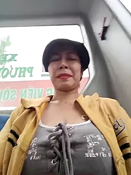 2HotAsain4u online show from May 11, 2026, 1:29 am