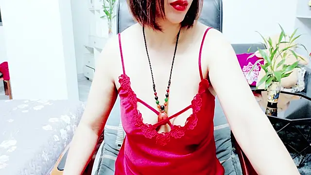 Miu-Le online show from June 26, 2026, 6:03 pm
