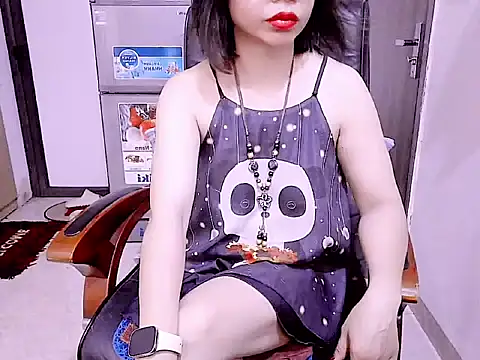 Miu-Le online show from April 14, 2026, 4:01 pm