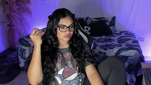 Riana Kean online show from March 7, 2026, 3:35 am