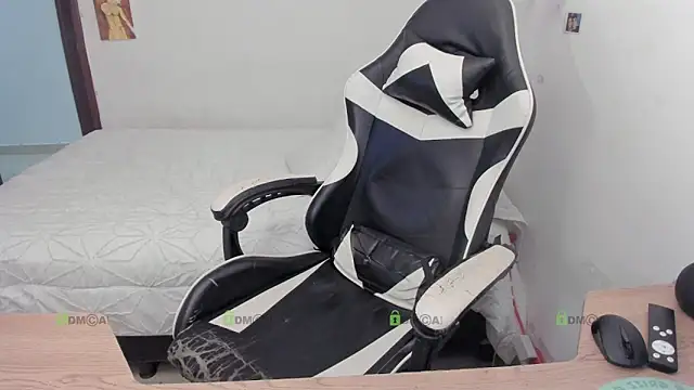 Snapshot of ronaldmq20 chatting on February 10, 2026, 2:10 am ronaldmq20 online show from February 10, 2026, 2:10 am