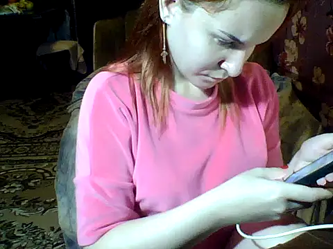  Kitti  online show from October 24, 2025, 3:11 pm