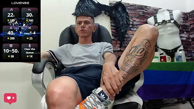 Snapshot of andy_dwels777 chatting on January 18, 2025, 10:39 pm andy dwels777 online show from January 18, 2025, 10:39 pm