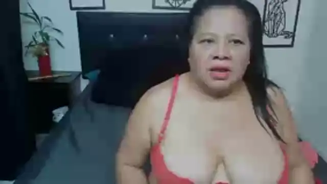 Shanttal0272 online show from November 29, 2025, 6:41 pm