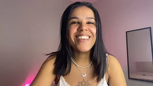 Snapshot of ninapego chatting on January 3, 2025, 12:22 am ninapego online show from January 3, 2025, 12:22 am