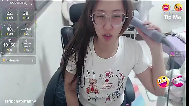 aFanny online show from May 24, 2026, 2:28 pm