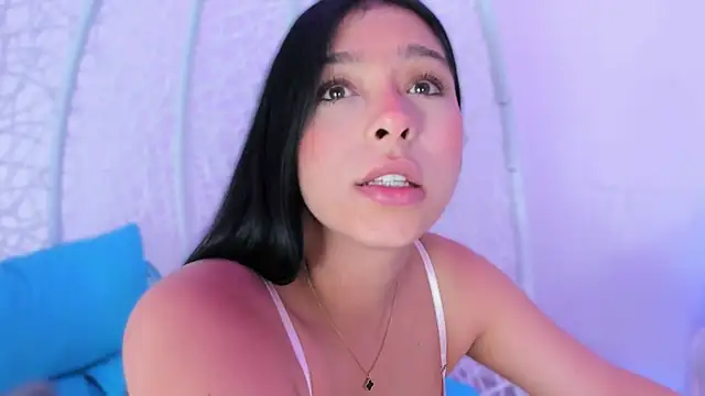 MiaCollson online show from February 20, 2025, 8:47 pm