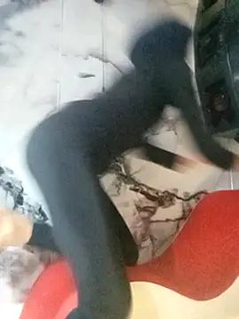 chaymae nah  online show from February 8, 2025, 3:52 am