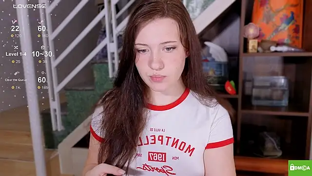 HanahCute online show from February 27, 2026, 1:28 am