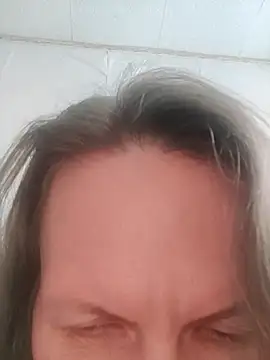 Evelina cute online show from February 13, 2026, 10:15 am