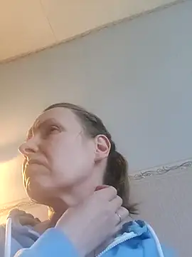 Evelina cute online show from December 16, 2025, 11:14 am