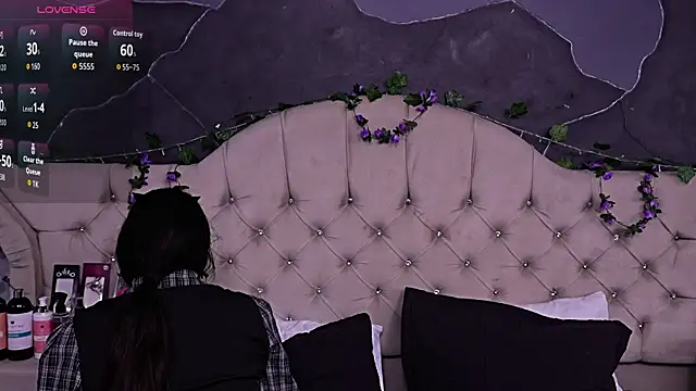 AmberGreyy  online show from March 30, 2026, 5:03 pm