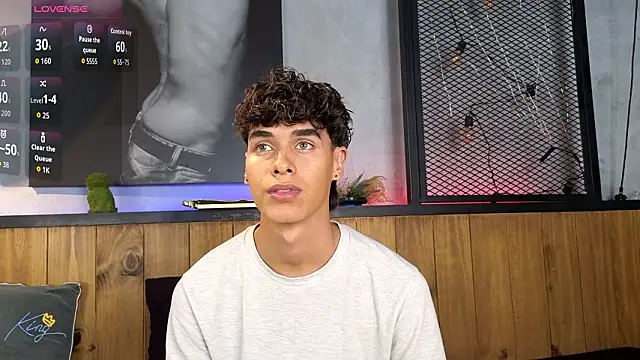 Snapshot of andrewortix chatting on February 28, 2026, 4:23 am andrewortix online show from February 28, 2026, 4:23 am