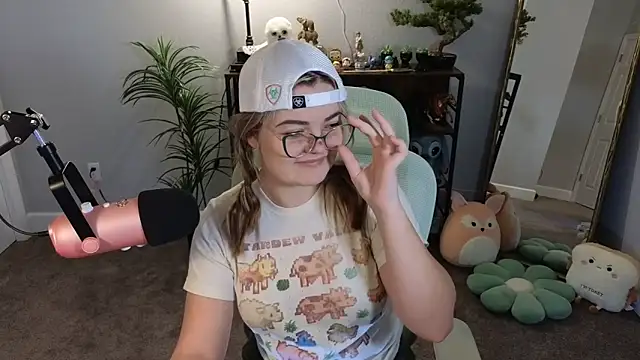 rodeobrii online show from November 27, 2025, 4:02 am