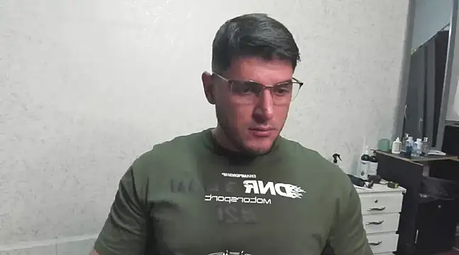 Snapshot of Teilor_Creed chatting on February 3, 2025, 7:42 pm Teilor Creed online show from February 3, 2025, 7:42 pm