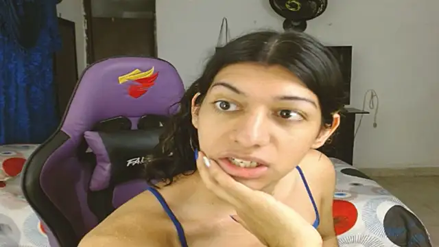 engielphoenis14 online show from March 14, 2025, 11:22 pm