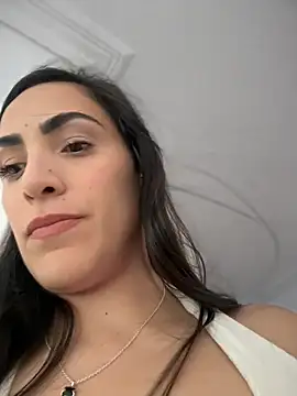 Snapshot of alessandra-a chatting on February 8, 2026, 7:00 pm alessandra-a online show from February 8, 2026, 7:00 pm