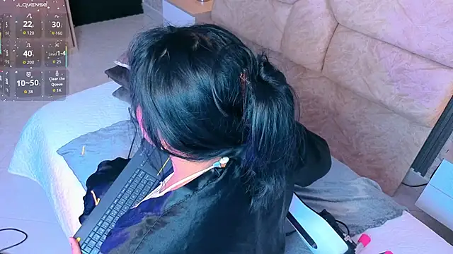 amatista  smith online show from March 4, 2026, 8:05 pm