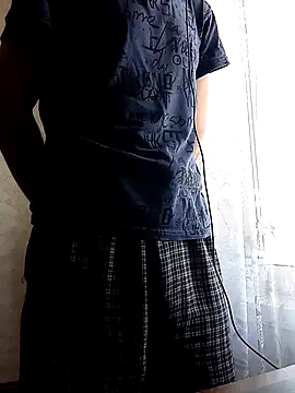 MityaXLoves online show from April 15, 2026, 6:19 am