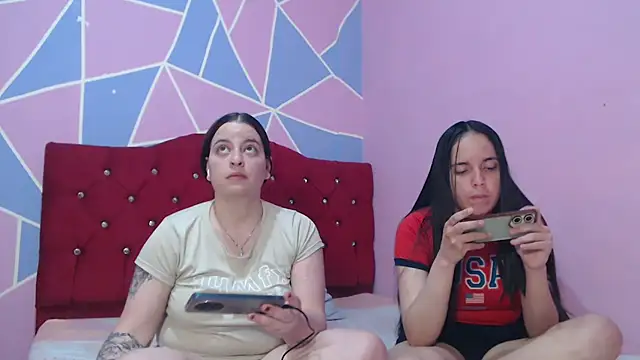 Lola barbara online show from April 18, 2026, 7:58 pm