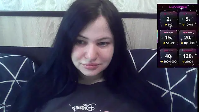 German Eva online show from April 13, 2026, 9:02 am