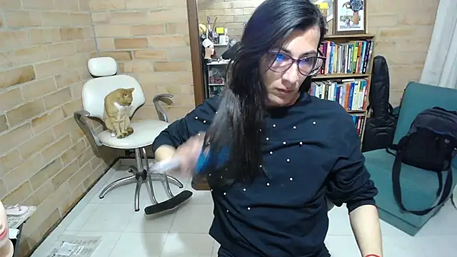 Snapshot of VioletaGomezCo chatting on September 15, 2025, 2:34 am VioletaGomezCo online show from September 15, 2025, 2:34 am