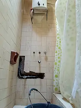 Snapshot of puak6666 chatting on October 19, 2025, 2:42 pm puak6666 online show from October 19, 2025, 2:42 pm