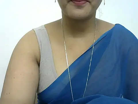Snapshot of rashmika_reddy chatting on May 22, 2026, 4:27 pm rashmika reddy online show from May 22, 2026, 4:27 pm