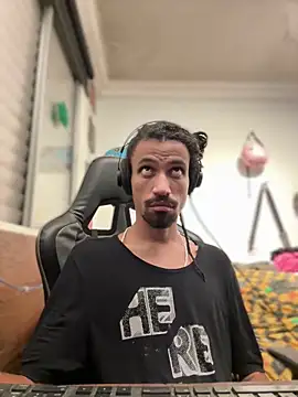 hotcamboy420 online show from January 30, 2025, 6:03 am